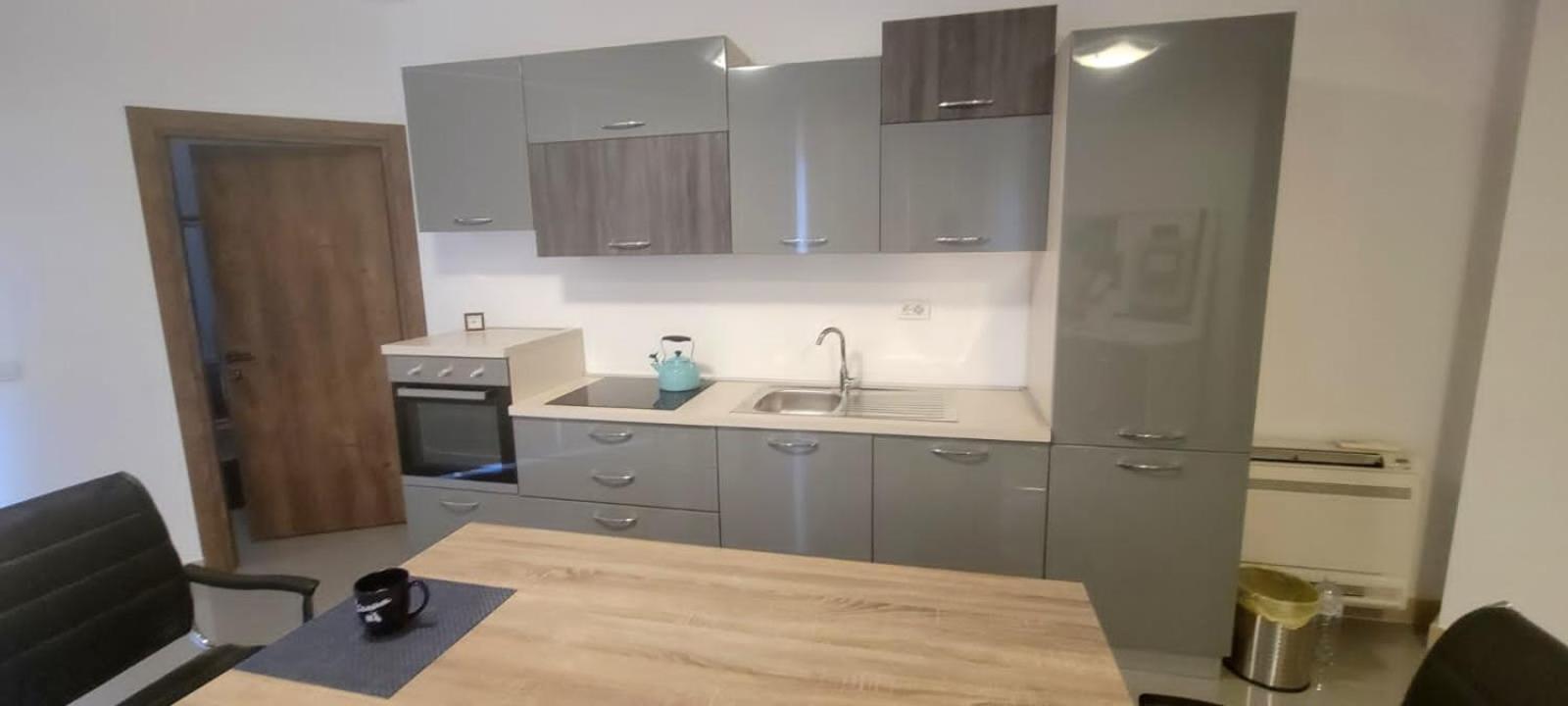 Opera Appartment Тирана Экстерьер фото